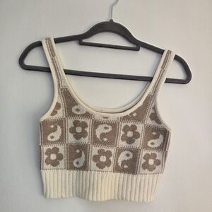American Eagle Ying Yang Flower Crop Top Womens Sz S Y2K 90S TRENDING MUST HAVE